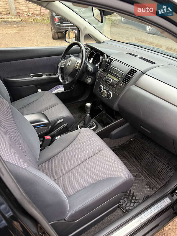 Хэтчбек Nissan TIIDA 2007 в Черновцах фото 6 Хэтчбек Nissan TIIDA 2007 в Черновцах