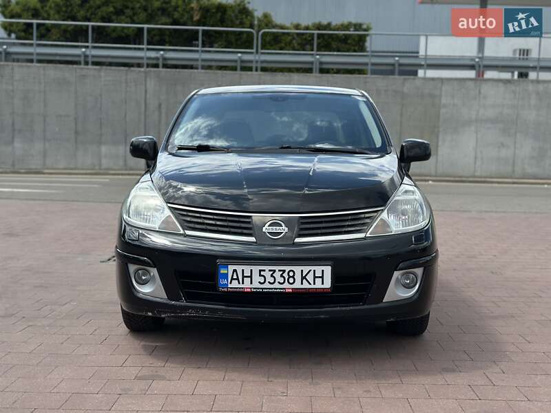 Седан Nissan TIIDA 2008 в Одессе