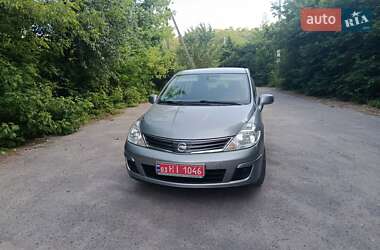 Хэтчбек Nissan TIIDA 2010 в Тульчине