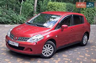 Хетчбек Nissan TIIDA 2012 в Одесі