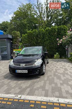 Хетчбек Nissan TIIDA 2007 в Києві