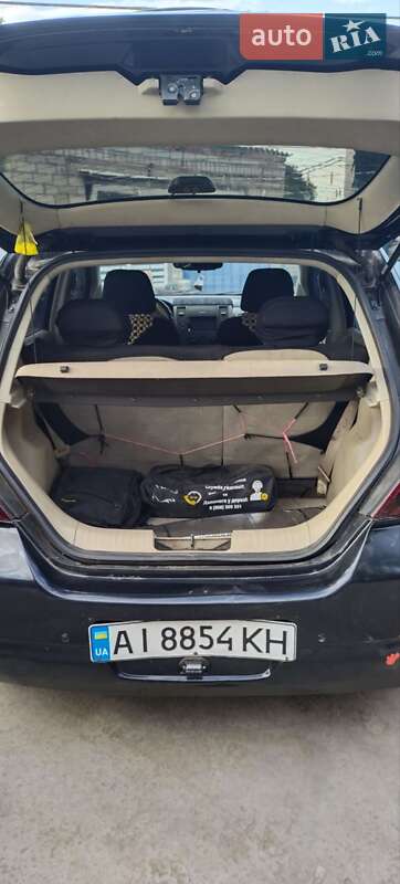 Хетчбек Nissan TIIDA 2007 в Миколаєві