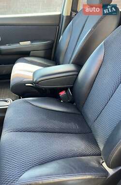 Хетчбек Nissan TIIDA 2008 в 