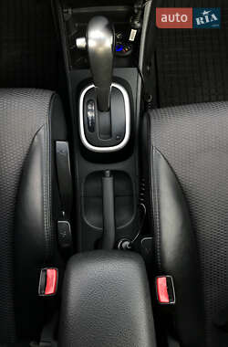 Хетчбек Nissan TIIDA 2008 в Києві