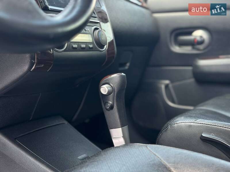 Хетчбек Nissan TIIDA 2009 в Львові