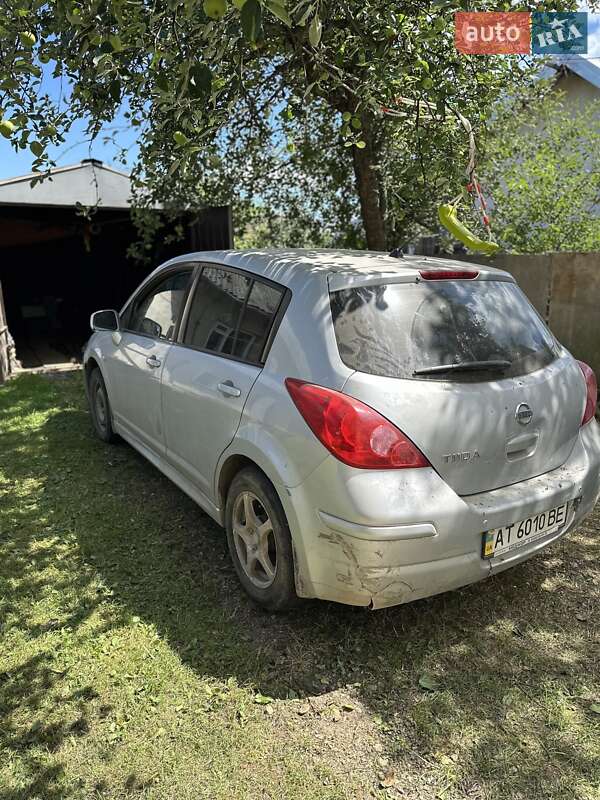 Хэтчбек Nissan TIIDA 2012 в Болехове фото 9 Хэтчбек Nissan TIIDA 2012 в Болехове