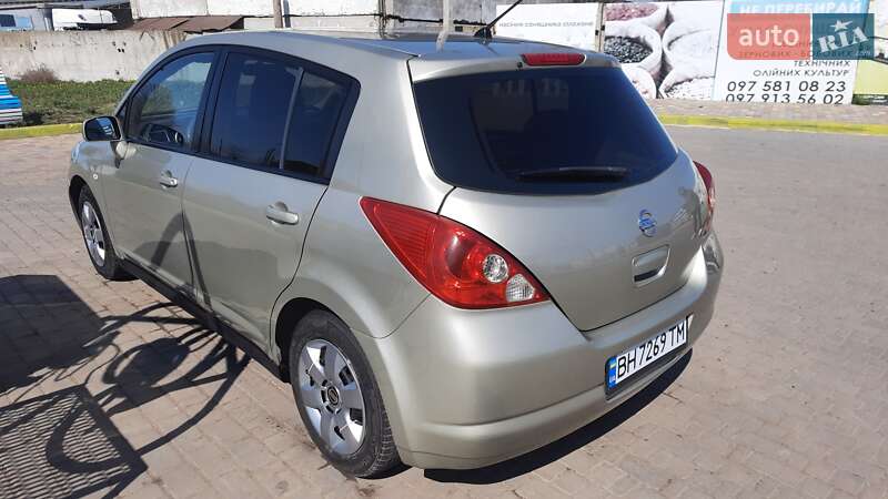 Хетчбек Nissan TIIDA 2008 в Одесі