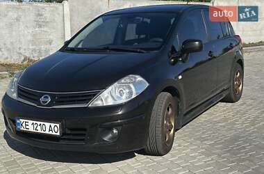 Хэтчбек Nissan TIIDA 2010 в Днепре