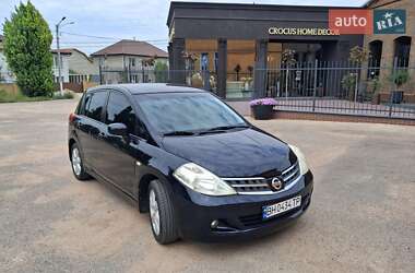 Хетчбек Nissan TIIDA 2008 в Ізмаїлі