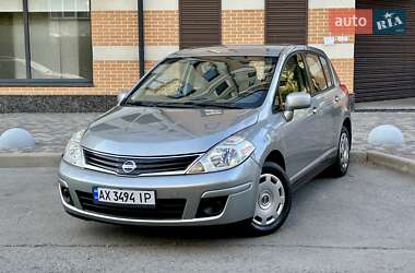 Хэтчбек Nissan TIIDA 2011 в Харькове