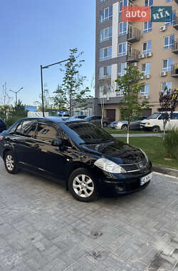 Седан Nissan TIIDA 2008 в Днепре
