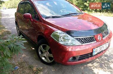 Хэтчбек Nissan TIIDA 2008 в Фастове