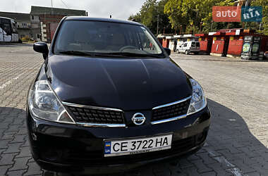 Хетчбек Nissan TIIDA 2007 в Чернівцях