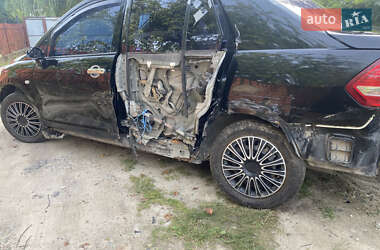 Седан Nissan TIIDA 2011 в Львове