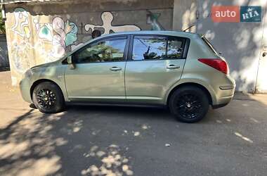 Хетчбек Nissan TIIDA 2007 в Одесі