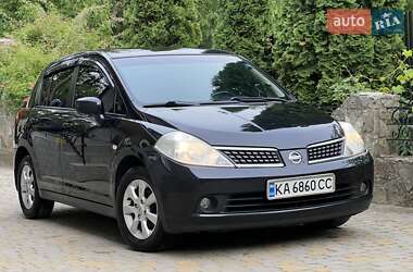Хэтчбек Nissan TIIDA 2008 в Киеве