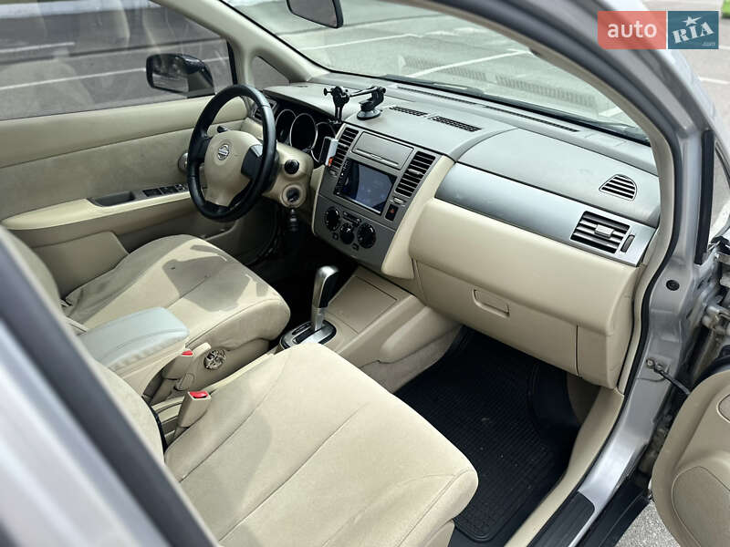 Хетчбек Nissan TIIDA 2007 в Києві