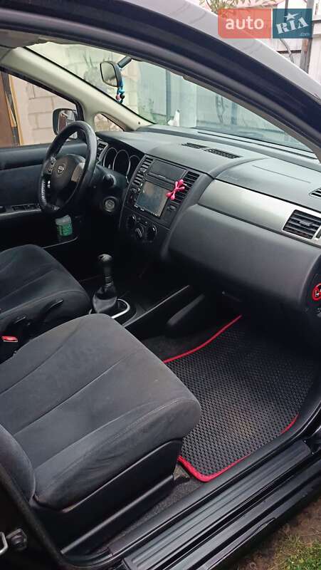 Хэтчбек Nissan TIIDA 2007 в Черкассах фото 10 Хэтчбек Nissan TIIDA 2007 в Черкассах