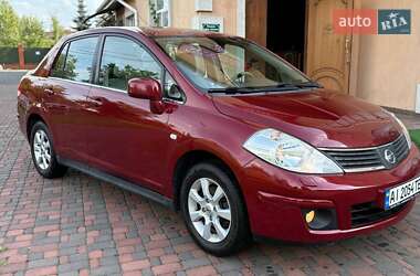 Седан Nissan TIIDA 2007 в Киеве
