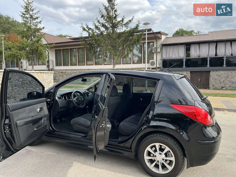 Nissan TIIDA 2013 Nissan TIIDA 2013