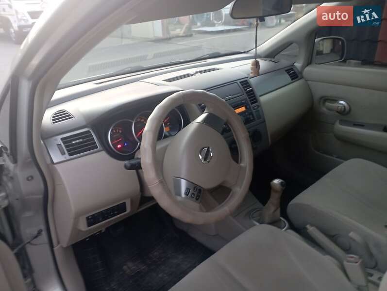 Хэтчбек Nissan TIIDA 2007 в Одессе фото 7 Хэтчбек Nissan TIIDA 2007 в Одессе