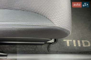 Хэтчбек Nissan TIIDA 2007 в 