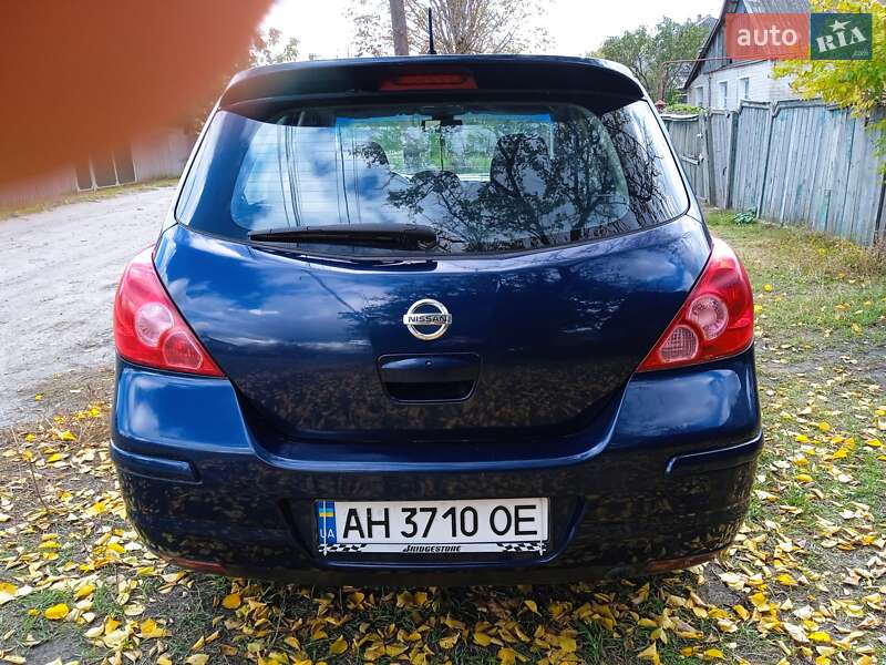 Хетчбек Nissan TIIDA 2008 в Краматорську