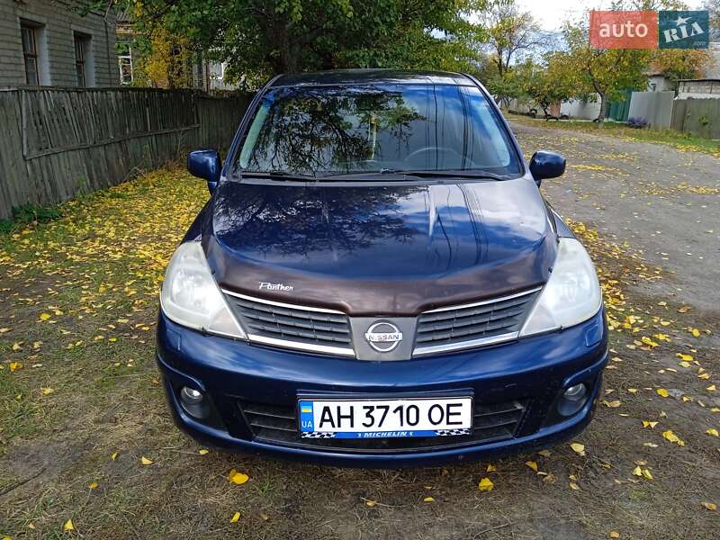 Хетчбек Nissan TIIDA 2008 в Краматорську