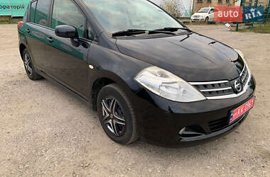 Седан Nissan TIIDA 2012 в Києві