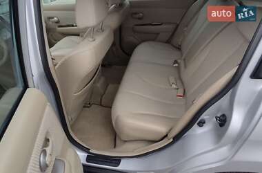 Хэтчбек Nissan TIIDA 2012 в 