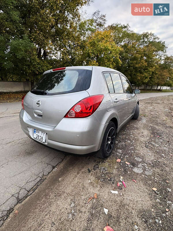 Хетчбек Nissan TIIDA 2006 в Одесі фото 7 Хетчбек Nissan TIIDA 2006 в Одесі