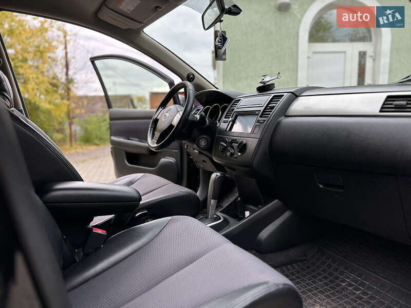 Хэтчбек Nissan TIIDA 2008 в Николаеве фото 9 Хэтчбек Nissan TIIDA 2008 в Николаеве