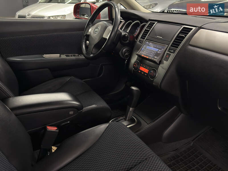 Хетчбек Nissan TIIDA 2010 в Миколаєві фото 19 Хетчбек Nissan TIIDA 2010 в Миколаєві