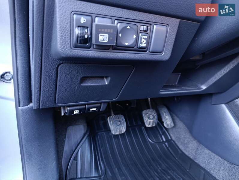 Седан Nissan TIIDA 2008 в Хмельницком фото 14 Седан Nissan TIIDA 2008 в Хмельницком