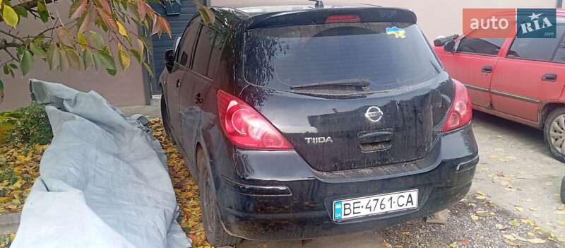 Хэтчбек Nissan TIIDA 2013 в Сумах