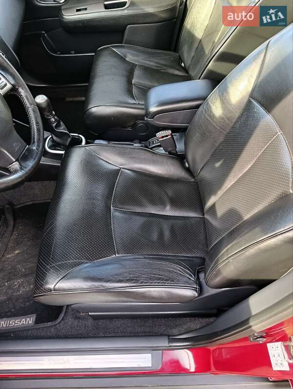 Хэтчбек Nissan TIIDA 2008 в Одессе фото 10 Хэтчбек Nissan TIIDA 2008 в Одессе