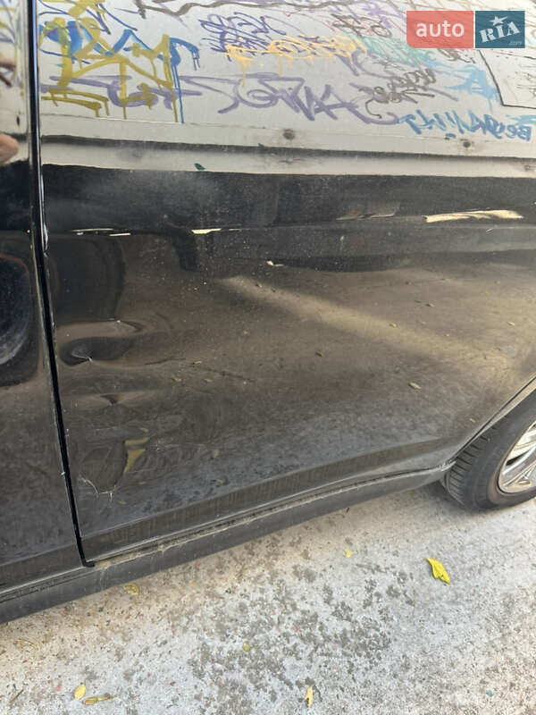 Хэтчбек Nissan TIIDA 2007 в Одессе