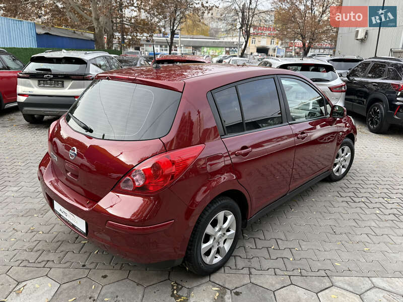 Хэтчбек Nissan TIIDA 2008 в Одессе