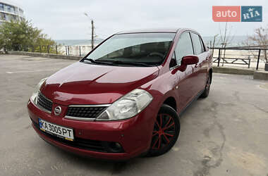 Седан Nissan TIIDA 2008 в Одессе