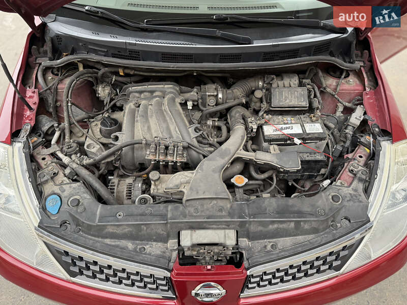 Седан Nissan TIIDA 2008 в Одессе