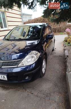 Хетчбек Nissan TIIDA 2008 в Вінниці