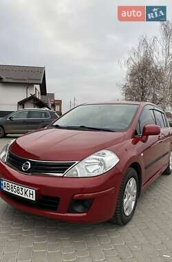Хетчбек Nissan TIIDA 2013 в Вінниці