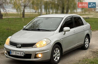 Седан Nissan TIIDA 2007 в Миколаєві