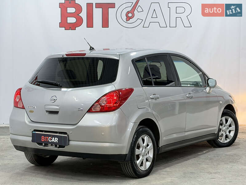 Хэтчбек Nissan TIIDA 2008 в Одессе