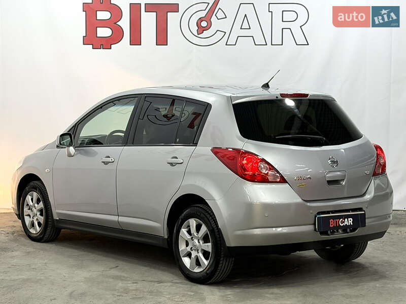 Хэтчбек Nissan TIIDA 2008 в Одессе