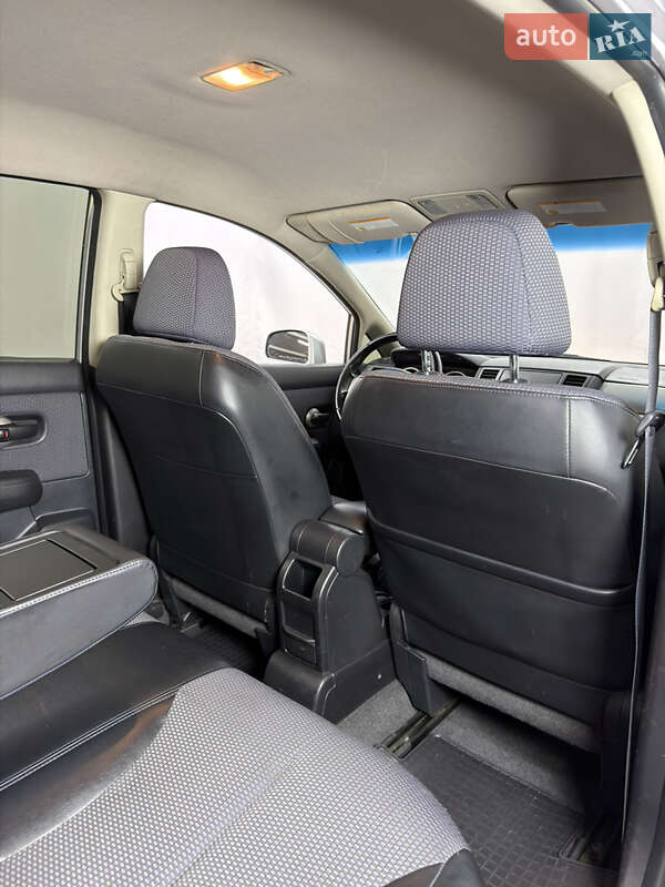 Хэтчбек Nissan TIIDA 2008 в Одессе