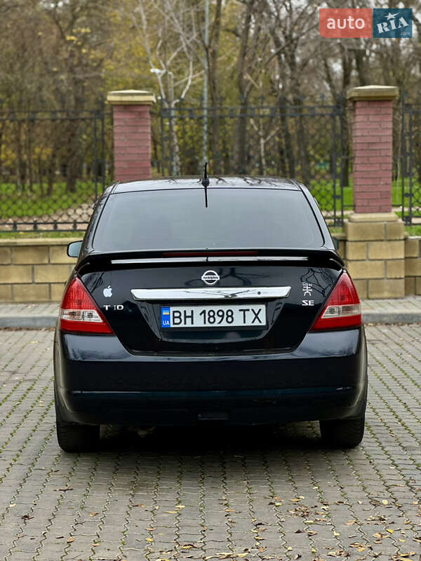 Седан Nissan TIIDA 2007 в Одессе