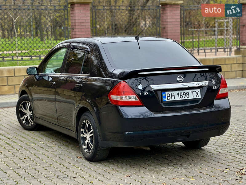 Седан Nissan TIIDA 2007 в Одессе