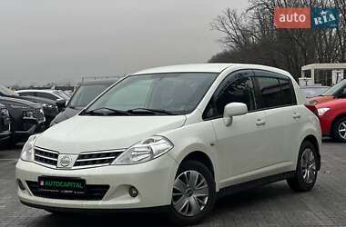 Хэтчбек Nissan TIIDA 2012 в Киеве