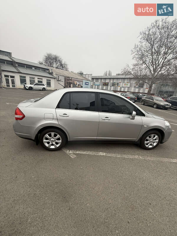 Седан Nissan TIIDA 2007 в Одесі